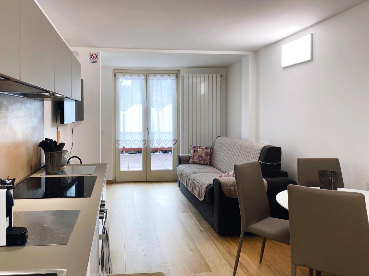 Home Giulia Ponte Di Legno Eksteriør billede