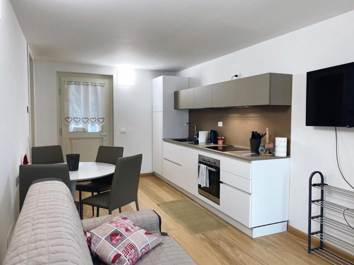 Home Giulia Ponte Di Legno Eksteriør billede